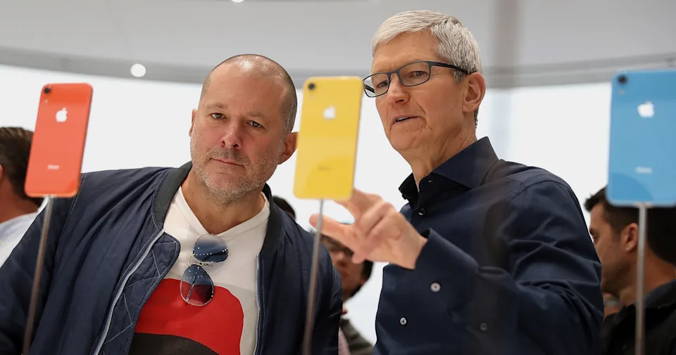 Jony Ive 打造的AI 新品「不是手机」但会让人想到手机