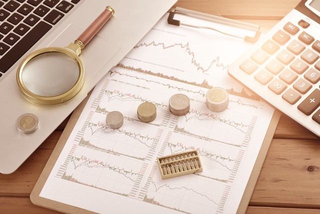 基金管理费是怎么计算的？